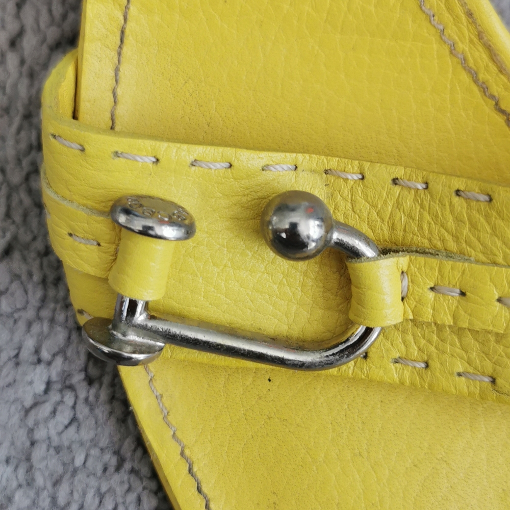 BCBG maxazria Yellow Mules Size 10 - Picture 3 of 4